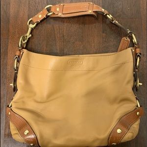 Coach leather handbag 👜
